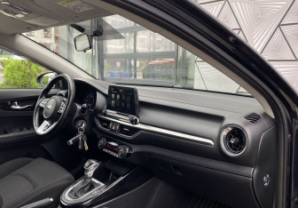 Подержанный автомобиль Kia Cerato Sedan 2021 года (27 фото)