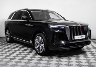 Подержанный автомобиль Hongqi E-HS9 2021 года (3 фото)