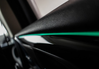 Подержанный автомобиль BMW X4 2021 года (18 фото)