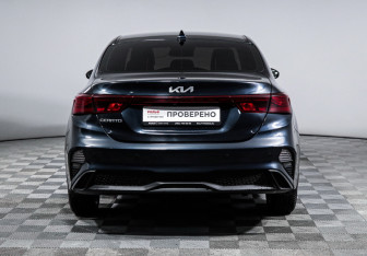 Подержанный автомобиль Kia Cerato Sedan 2021 года (6 фото)