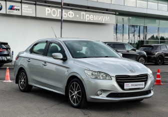Подержанный автомобиль Peugeot 301 2013 года (3 фото)