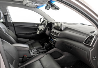 Подержанный автомобиль Hyundai Tucson 2018 года (11 фото)