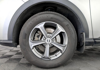 Подержанный автомобиль Haval F7x 2022 года (18 фото)