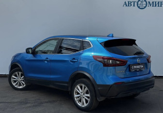 Подержанный автомобиль Nissan Qashqai 2021 года (6 фото)