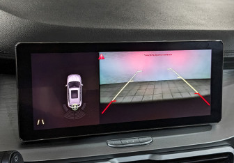 Подержанный автомобиль Geely Coolray 2022 года (25 фото)