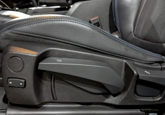Подержанный автомобиль BMW X4 2020 года (27 фото)