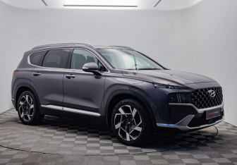 Подержанный автомобиль Hyundai Santa Fe 2022 года (7 фото)