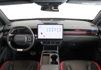 Подержанный автомобиль Jetour Dashing 2023 года (12 фото)
