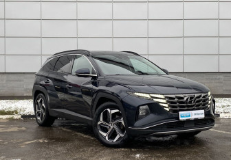 Подержанный автомобиль Hyundai Tucson 2022 года (3 фото)