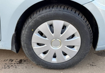 Подержанный автомобиль Hyundai Solaris Sedan 2013 года (13 фото)