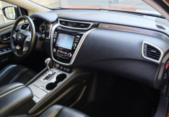 Подержанный автомобиль Nissan Murano Suv 2017 года (7 фото)