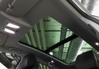 Подержанный автомобиль Changan UNI-K 2022 года (28 фото)