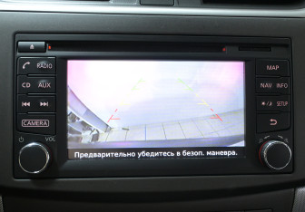 Подержанный автомобиль Nissan Sentra Sedan 2015 года (22 фото)