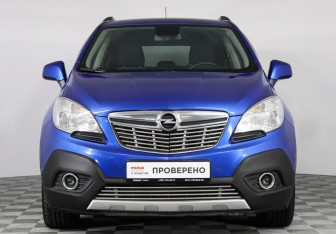 Подержанный автомобиль Opel Mokka 2014 года (2 фото)