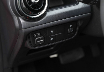 Подержанный автомобиль Changan Alsvin 2023 года (15 фото)