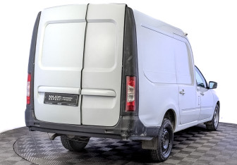 Подержанный автомобиль LADA (ВАЗ) Granta Wagon 2023 года (5 фото)