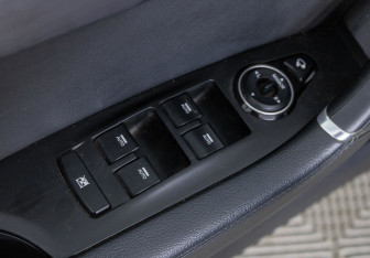 Подержанный автомобиль Hyundai i40 Wagon 2012 года (19 фото)