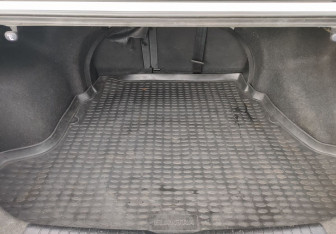 Подержанный автомобиль Hyundai Elantra Sedan 2008 года (13 фото)