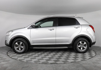 Подержанный автомобиль SsangYong Actyon 2012 года (8 фото)