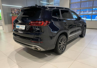 Подержанный автомобиль Chery Tiggo 8 Pro 2022 года (4 фото)