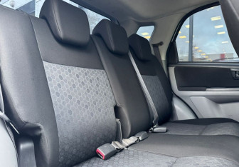 Подержанный автомобиль Suzuki SX4 Hatchback 2011 года (11 фото)