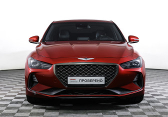 Подержанный автомобиль Genesis G70 2018 года (2 фото)