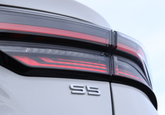 Подержанный автомобиль Omoda S5 2024 года (22 фото)