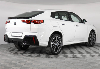 Новый BMW X2 2025 (2 фото)