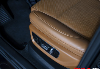 Подержанный автомобиль LiXiang L9 2023 года (16 фото)