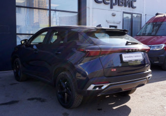 Подержанный автомобиль Omoda C5 2023 года (6 фото)