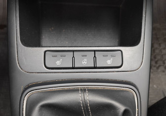 Подержанный автомобиль Kia Rio Hatchback 2020 года (15 фото)