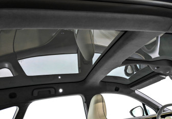 Подержанный автомобиль Avatr 11 2024 года (22 фото)