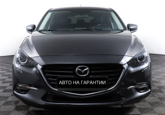 Подержанный автомобиль Mazda 3 Hatchback 2016 года (2 фото)