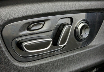 Подержанный автомобиль GAC GS8 2024 года (20 фото)