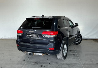 Подержанный автомобиль Jeep Grand Cherokee 2013 года (5 фото)