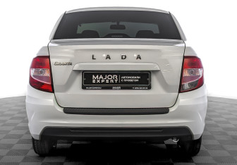 Подержанный автомобиль LADA (ВАЗ) Granta Sedan 2023 года (6 фото)