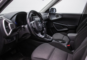 Подержанный автомобиль Kia Soul 2019 года (10 фото)