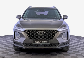 Подержанный автомобиль Hyundai Santa Fe 2019 года (2 фото)