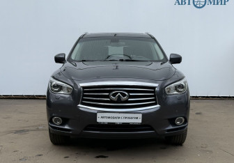 Подержанный автомобиль Infiniti QX60 2014 года (2 фото)