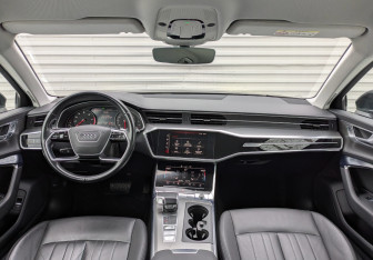 Подержанный автомобиль Audi A6 Sedan 2019 года (13 фото)