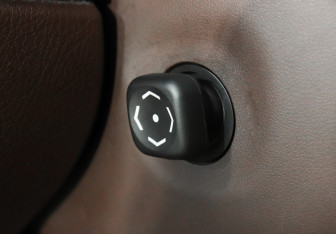 Подержанный автомобиль Lexus RX 2019 года (16 фото)