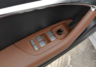 Подержанный автомобиль Audi A6 Sedan 2022 года (25 фото)