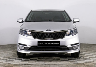 Подержанный автомобиль Kia Rio Sedan 2016 года (2 фото)