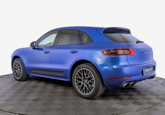 Подержанный автомобиль Porsche Macan 2015 года (7 фото)