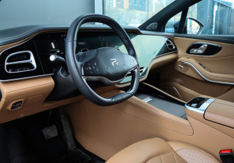 Подержанный автомобиль Rising Auto R7 2022 года (13 фото)