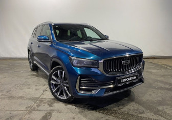 Подержанный автомобиль Geely Monjaro 2023 года (3 фото)