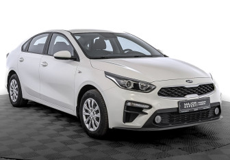 Подержанный автомобиль Kia Cerato Sedan 2020 года (3 фото)