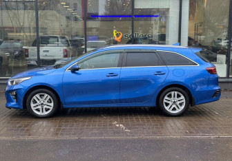 Подержанный автомобиль Kia Ceed Wagon 2021 года (5 фото)