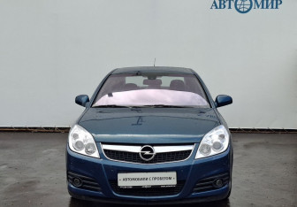 Подержанный автомобиль Opel Vectra Sedan 2006 года (2 фото)