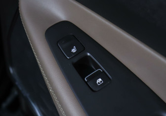 Подержанный автомобиль Hyundai Santa Fe 2018 года (22 фото)